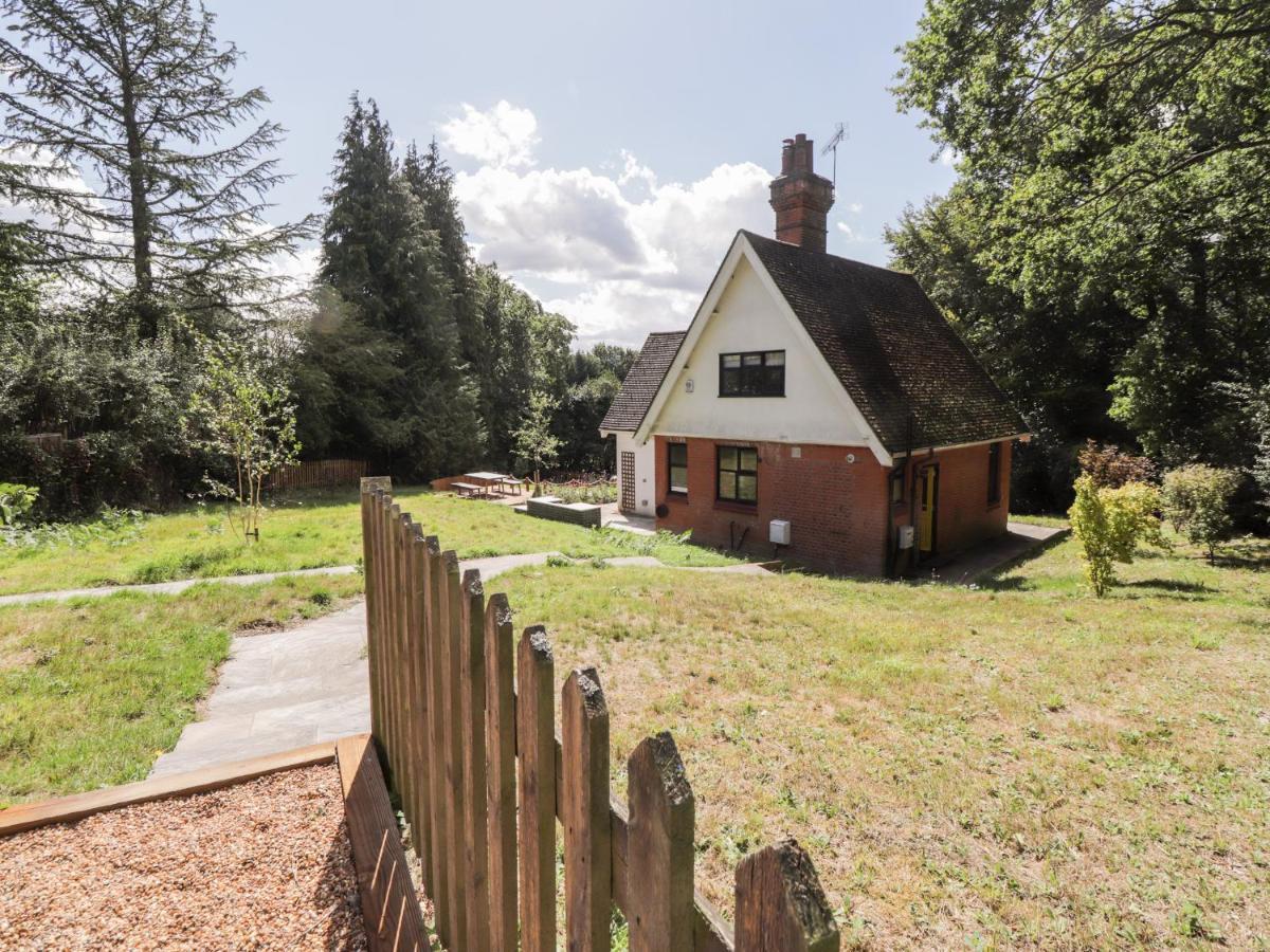 Baldwins Hill Cottage Loughton  Exterior foto